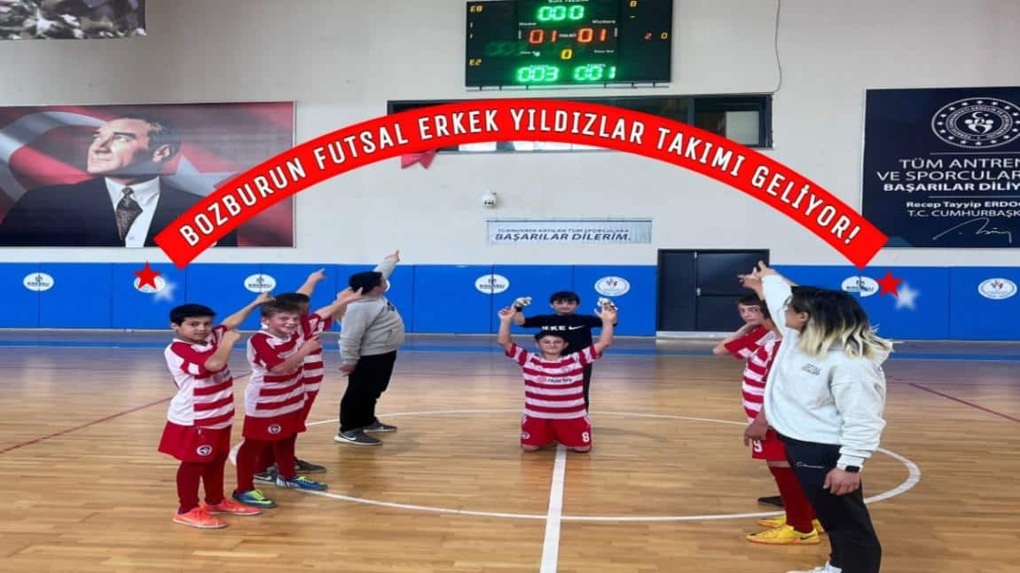 Yıldızlar Futsal turnuvası grup maçında Bozburun Erkek Yıldızlar Takımımız İzmit'e gidiyor :)